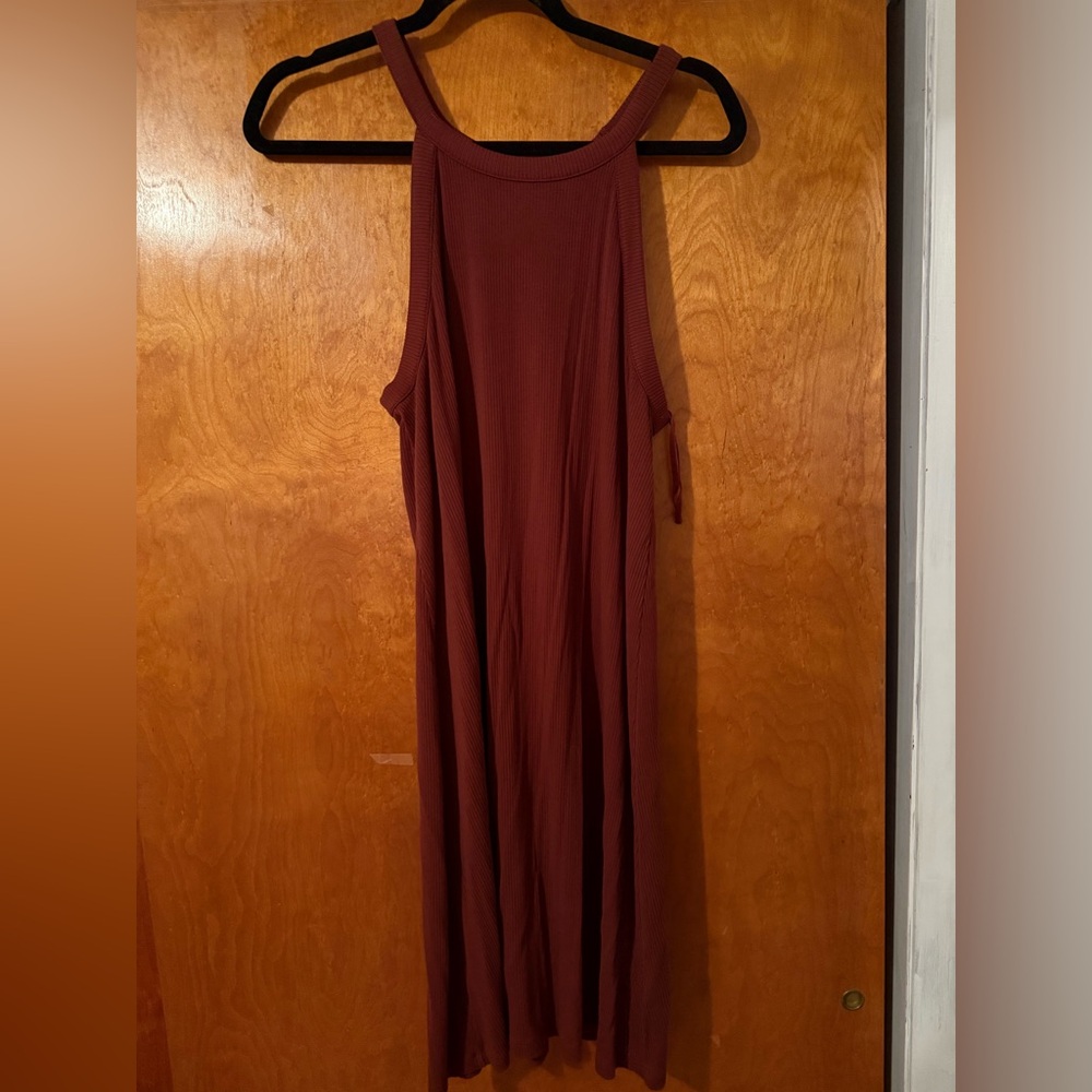 GAP Ribbed Sleeveless Midi Dress in Burgundy